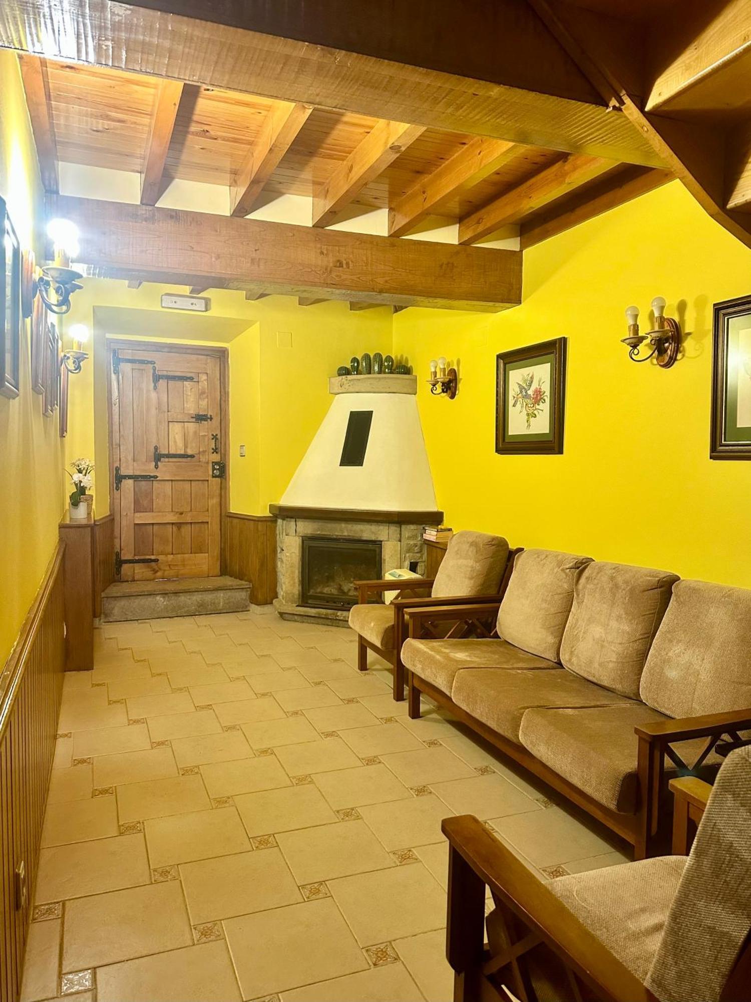 Casa Rural El Torrejon Arenas De Cabrales Zewnętrze zdjęcie