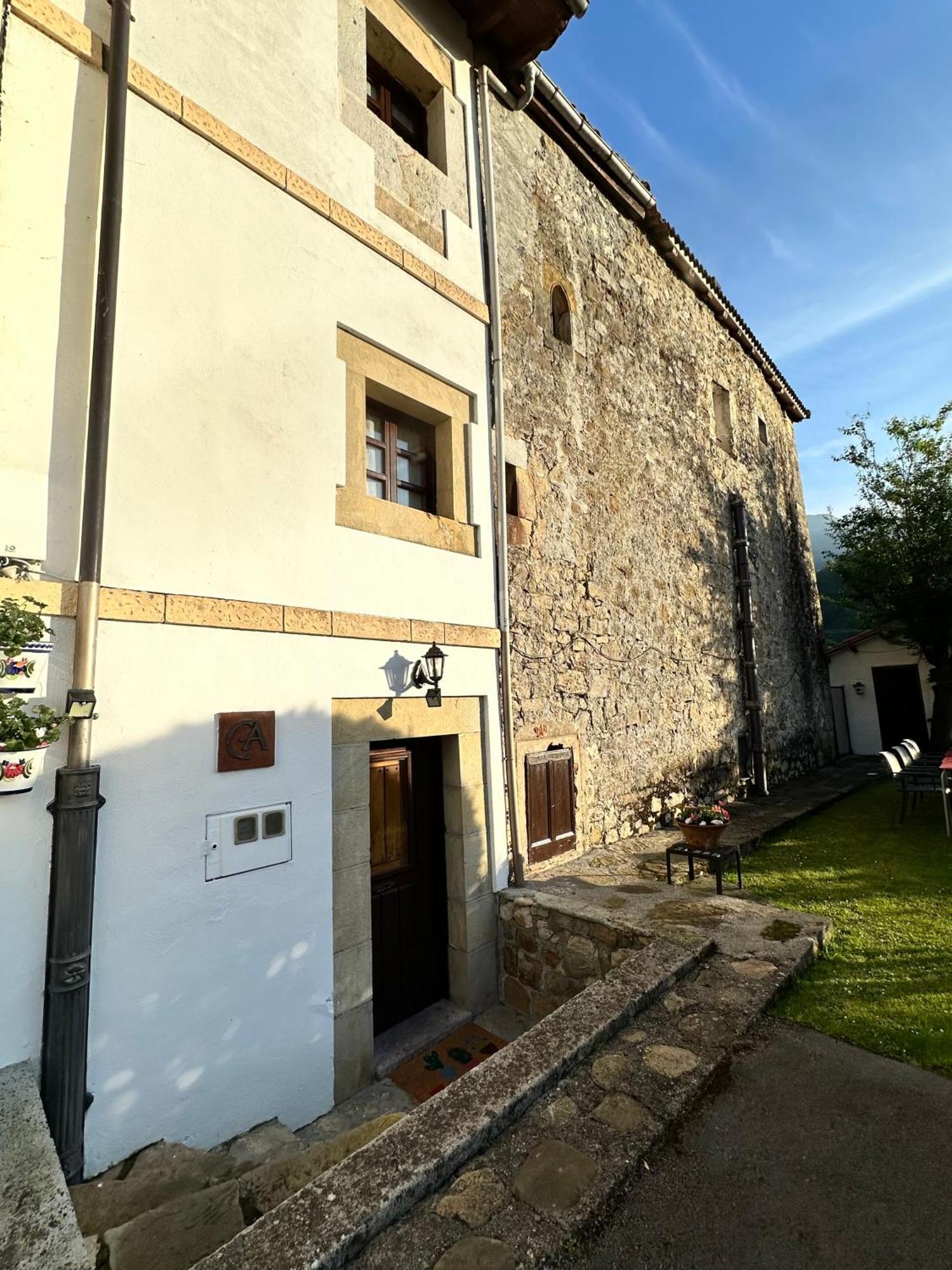 Casa Rural El Torrejon Arenas De Cabrales Zewnętrze zdjęcie